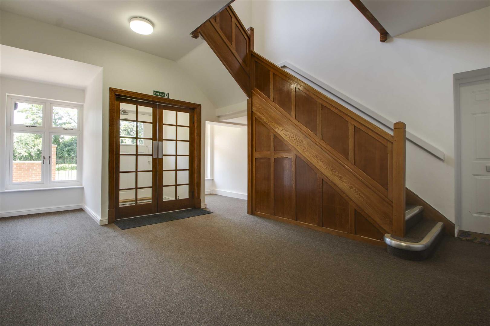 Wreschner Close, Deanshanger, Milton Keynes